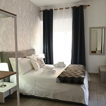 B&B Bovio Square XIV Naples Exterior photo